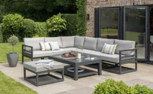 Outdoor Upholstery Fabric Dubai | Get No.1 Fabric Service