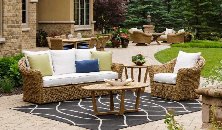 Choose The Best Shop To Buy The outdoor Furniture