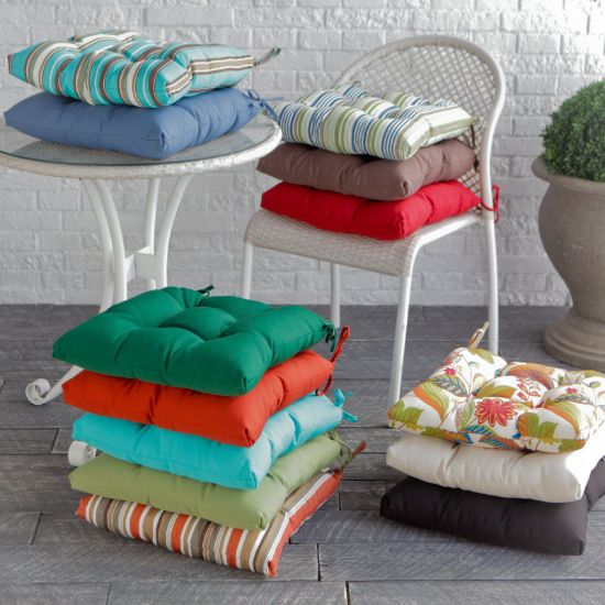 Outdoor chair shop cushions on sale