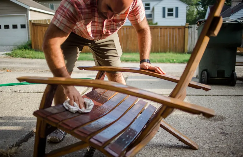 A Step-by-Step Guide on Cleaning Outdoor Chairs